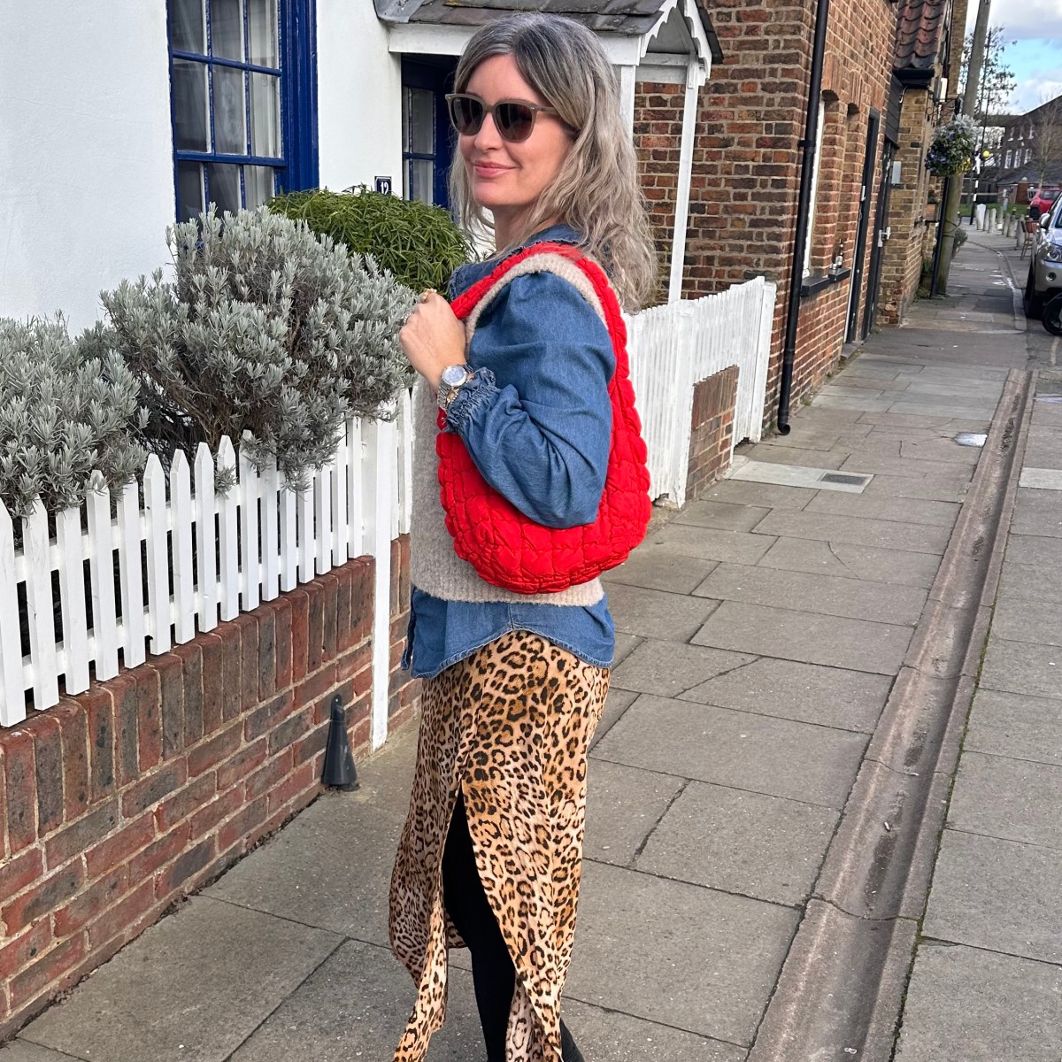 Early spring capsule wardrobe in a&nbsp;van